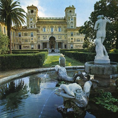 Villa Médici, Roma: la fachada sobre los jardines
